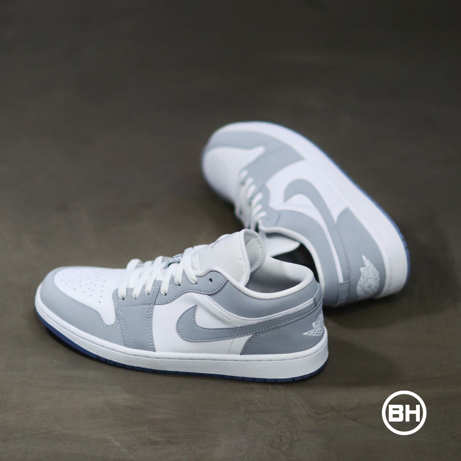 Air Jordan 1 Low Wolf Grey