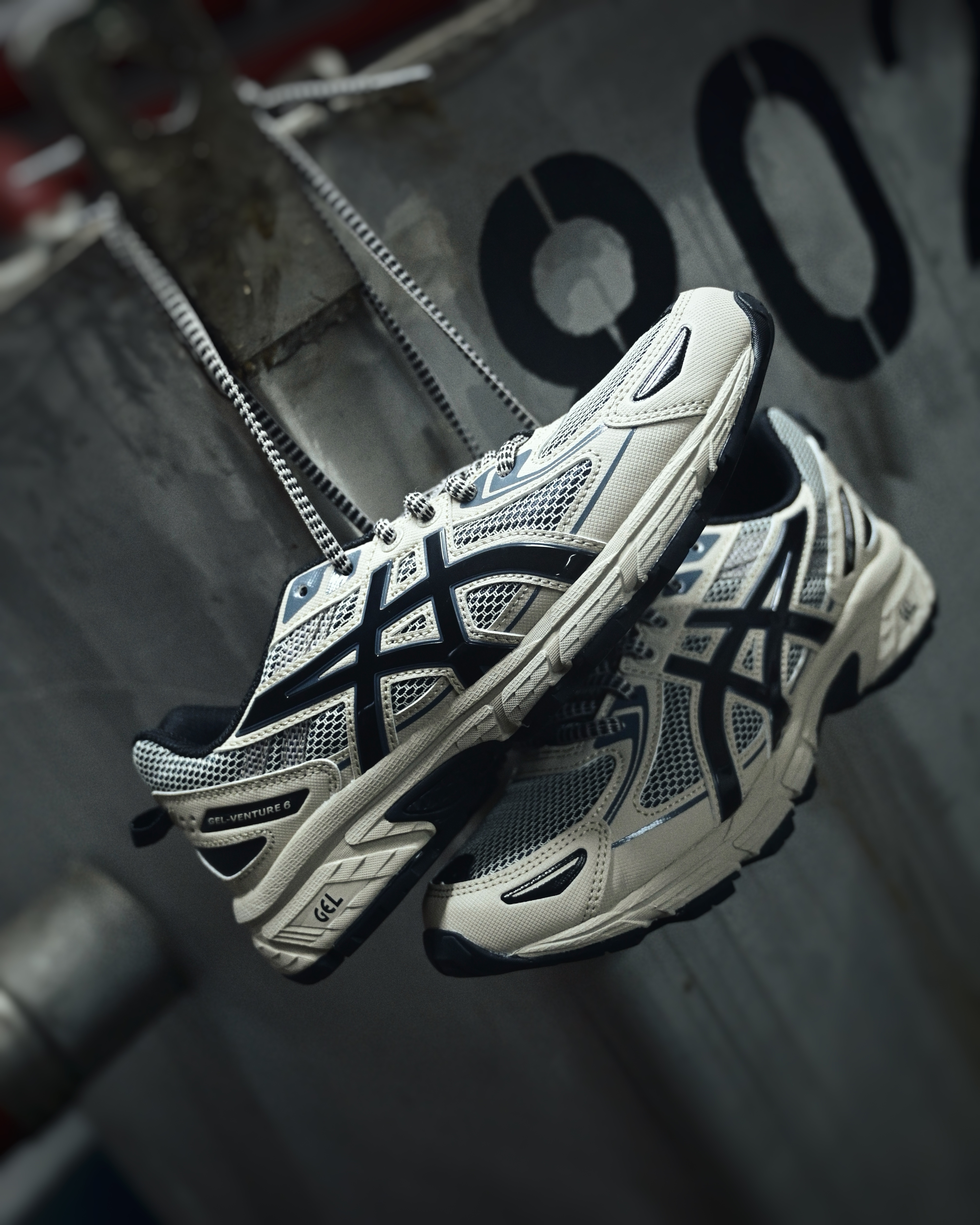 asics gel venture 6