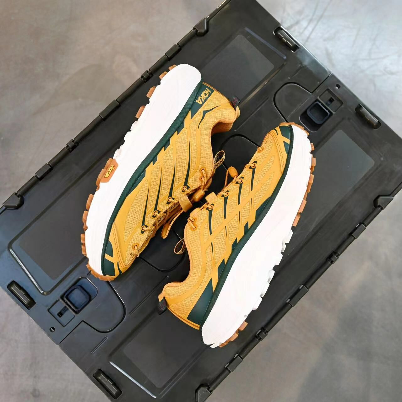 [現貨] Hoka Mafate Three Golden Yellow 1141572GLW