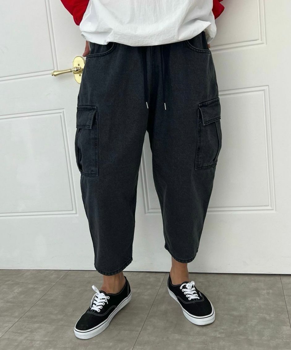 淨色工裝鬆身牛仔褲 PEACOCK-065J