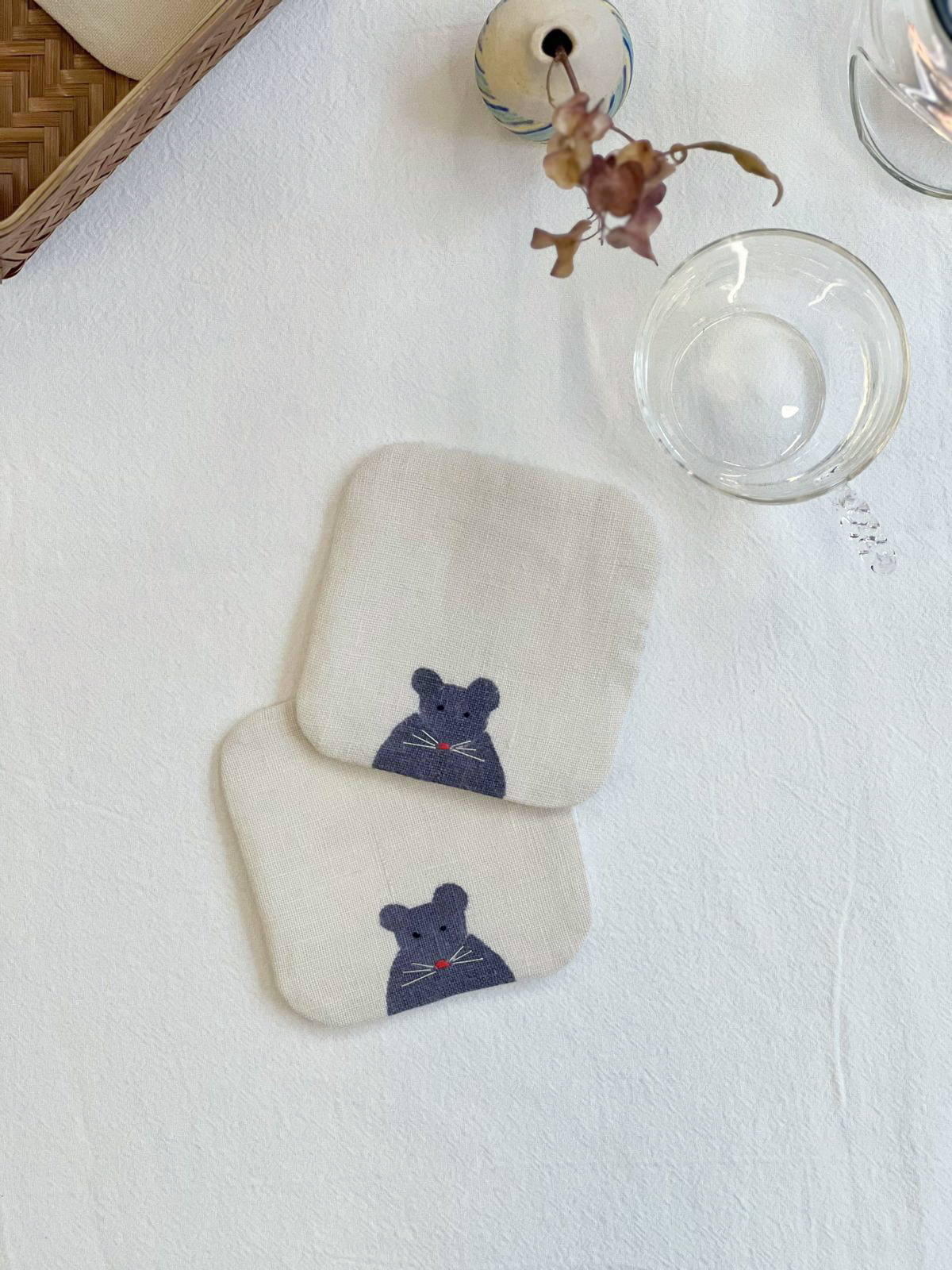 手工泥染 刺繡杯墊 老鼠｜Tomotake