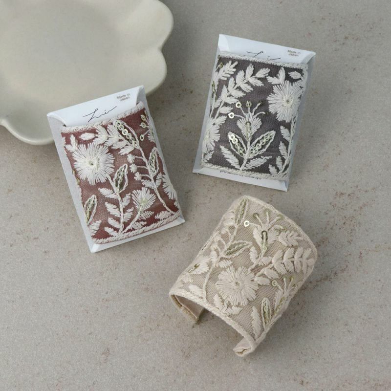 [日本制] 刺繡花圖案髮圈插 (網站限定優惠)