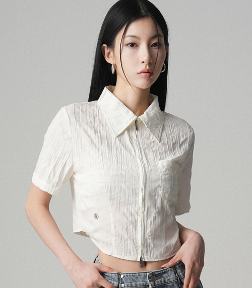 AVANDRESS Mini Femi Pleats Shirts Zip-up