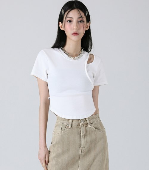 AVANDRESS Hole-Cut Crop Tee