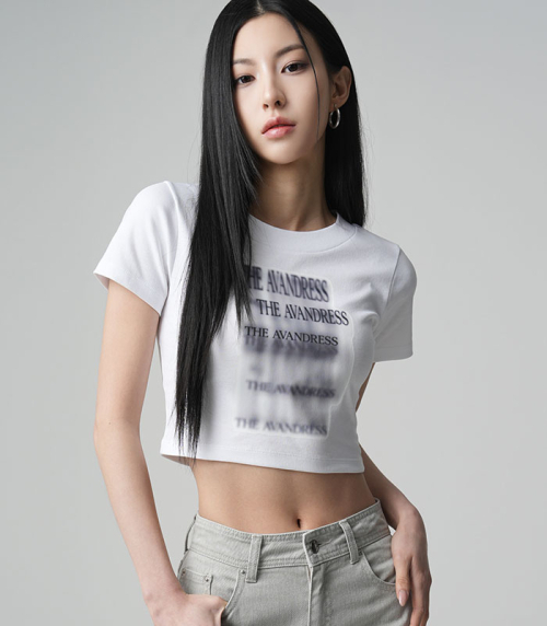 AVANDRESS Poison Crop T-shirt