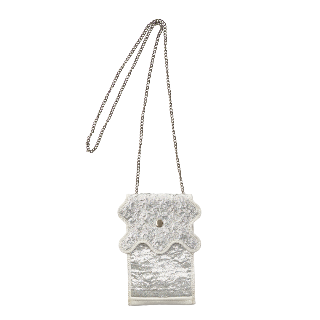 Nori 波浪斜背手機包 銀色皺皺款