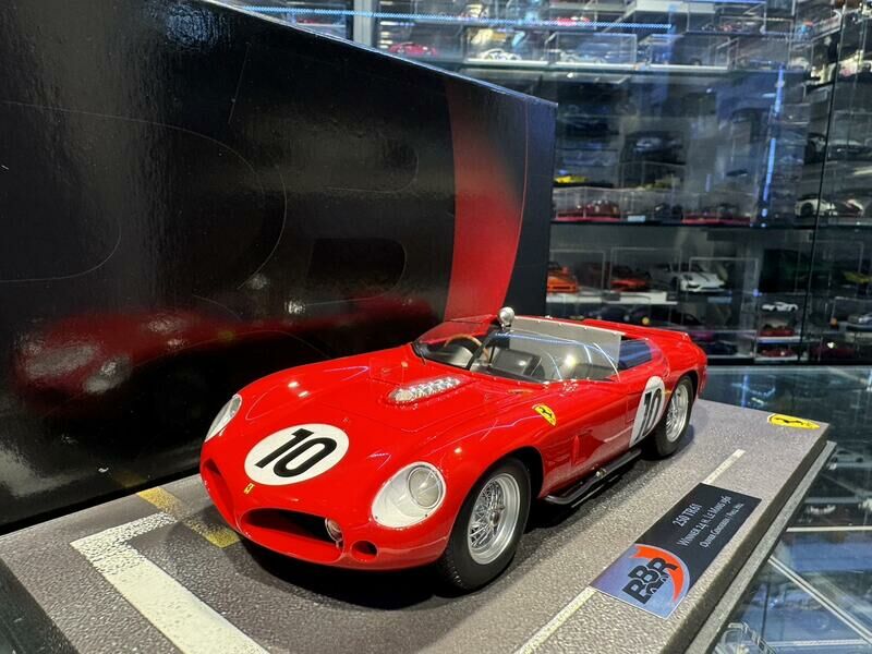 Ferrari 250 TRI61 17 24 Heures du Mans 1964 Looksmart LS18LM09 - Miniatures Auto