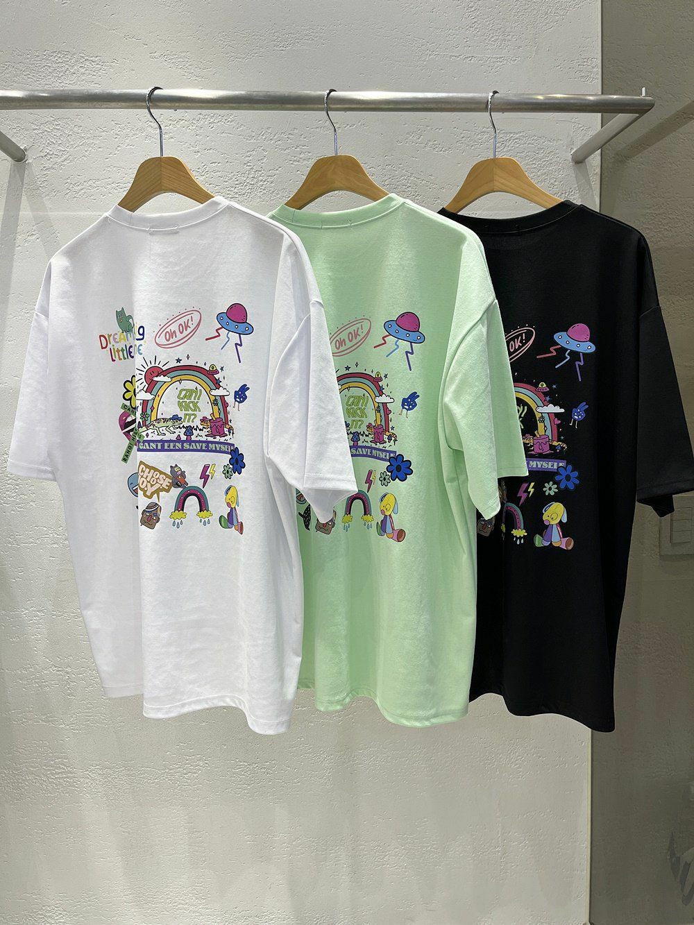 英文字圖案短袖Tee 10.GVTY-0123T