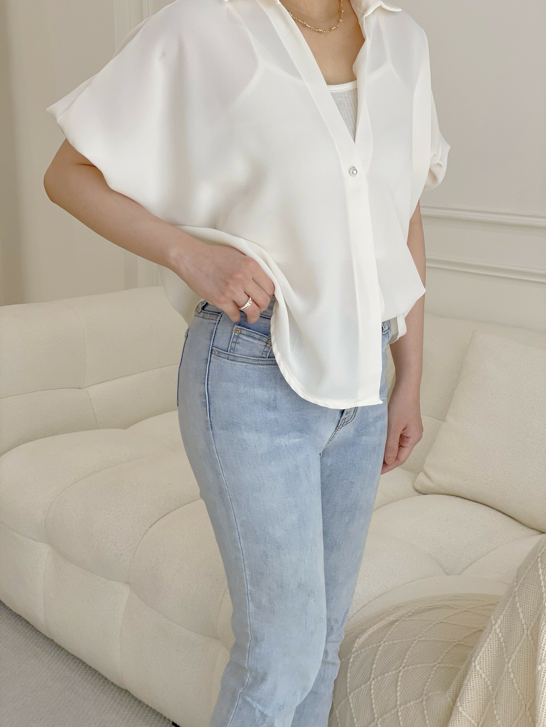 心機領口單扣襯