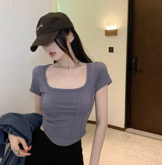Summer square neck irregular short-sleeved T (gray) [Size: S-L] [Contact customer service to confirm the shipping size after placing an order]