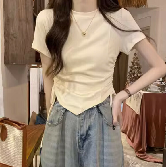 Summer irregular shoulder T (apricot) [Size: S-XL] [Contact customer service to confirm the shipping size after placing an order]