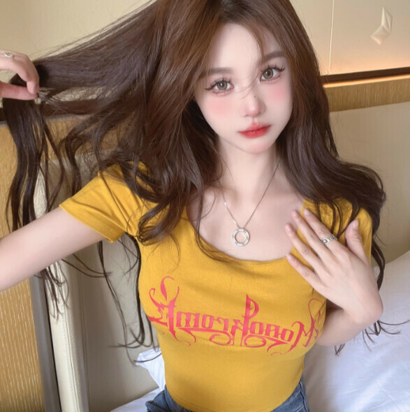 Summer letter short sleeve t (yellow) [size: S-L] [Contact customer service to confirm the shipping size after placing an order]