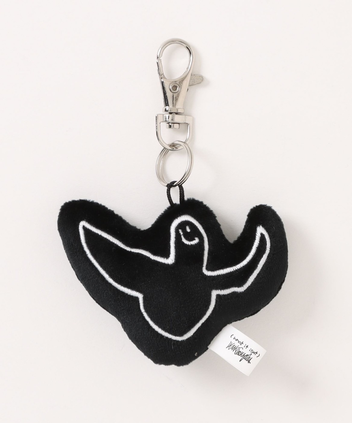 KTQ STORE ‧ What it isNt 吊飾