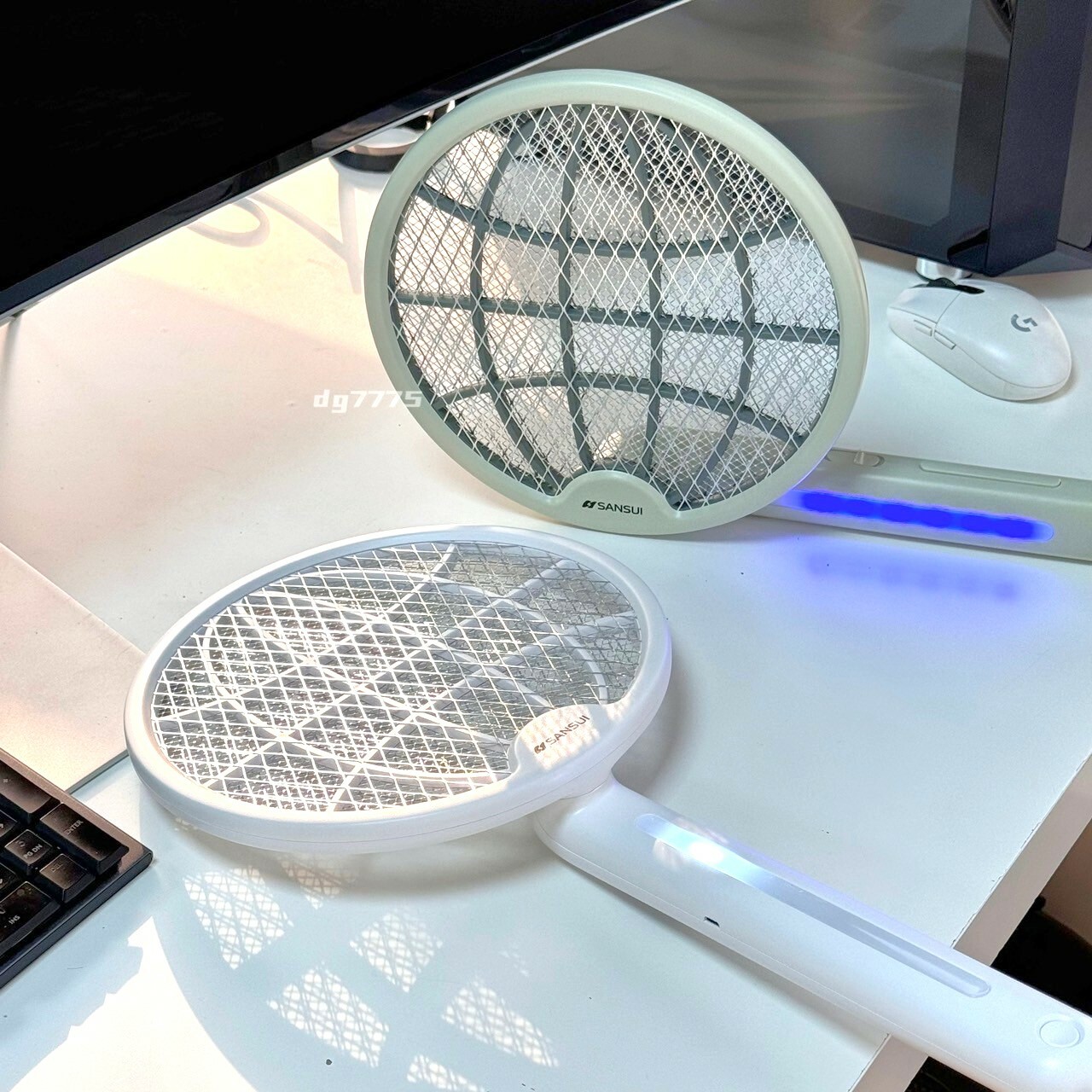 #現貨  SANSUI 山水 二合一折疊電蚊拍 多功能 捕蚊拍 捕蚊燈