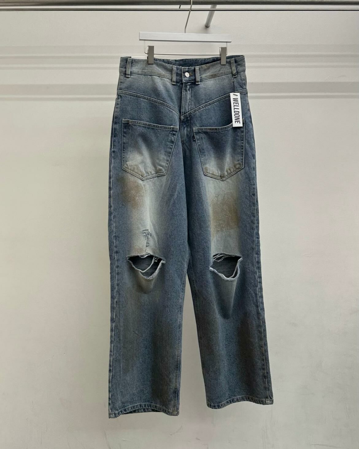 洗水破洞鬆身牛仔褲 WELL DONE-057P