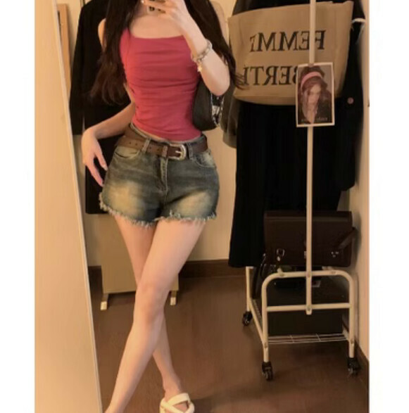 Summer Beauty Strap Chest Padded Vest (Plum Color) [One Size]