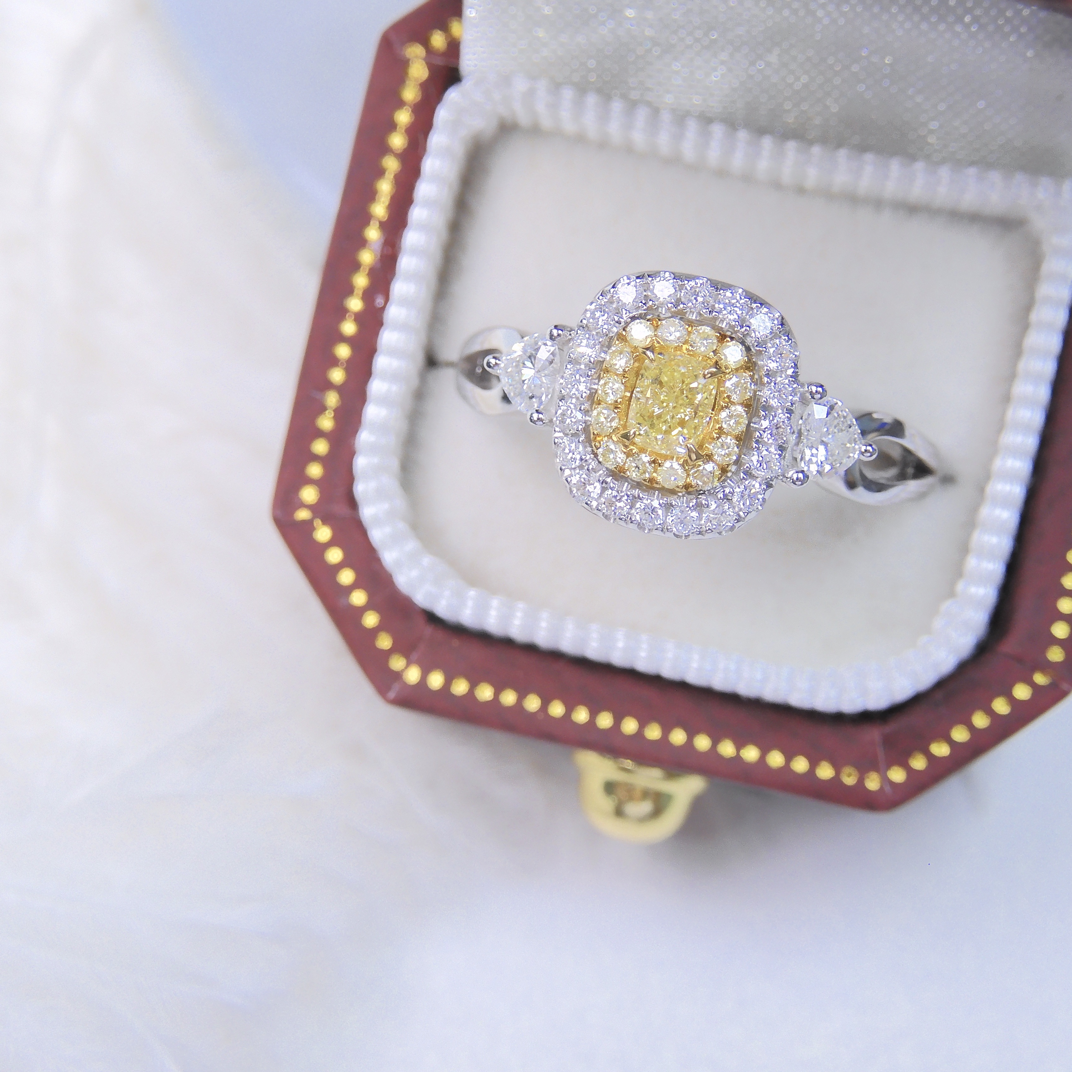 18K金 0.218ct 黃鑽戒指