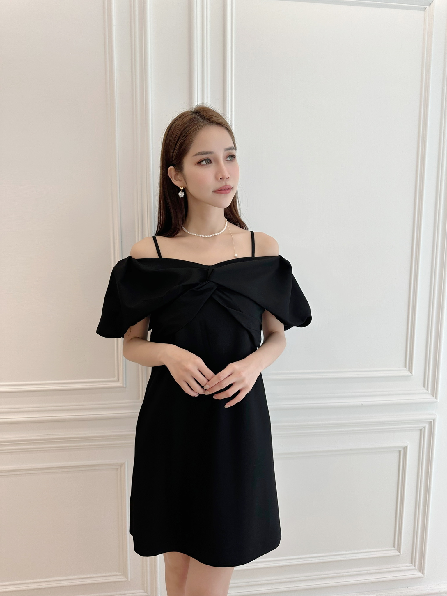 細帶一字領澎短袖洋裝