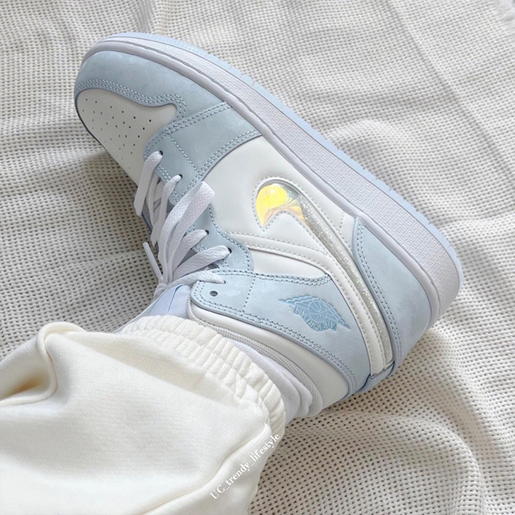 Air Jordan 1 Mid GS 冰雪奇緣 流沙 炫彩 勾勾  FQ9117-400