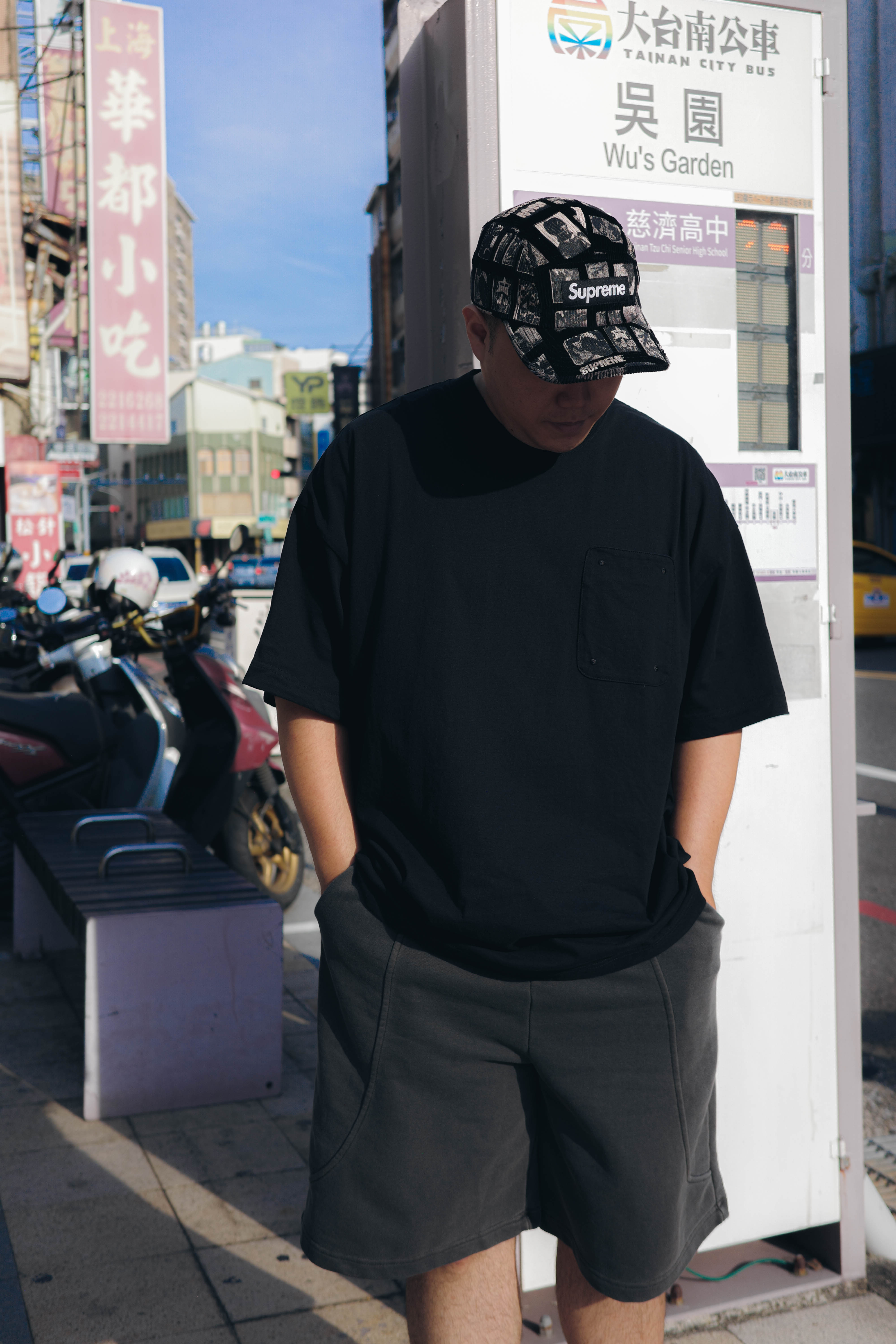 Supreme 五分割 黑色照片Weirdo Dave Corduroy Camp Cap ss24h38