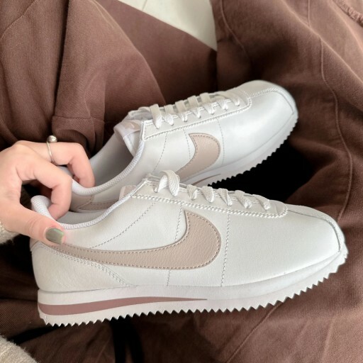 【Luxury】NIKE 耐吉 休閒鞋 Wmns Cortez 女鞋 白 奶茶色 阿甘鞋 復古 皮革 DN1791-105