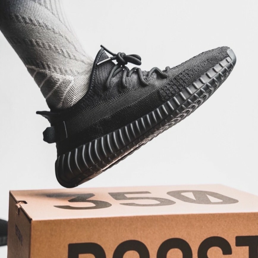 Adidas originals Yeezy Boost 350 V2 "Onyx" 瑪瑙 黑武士 黑色 HQ4540