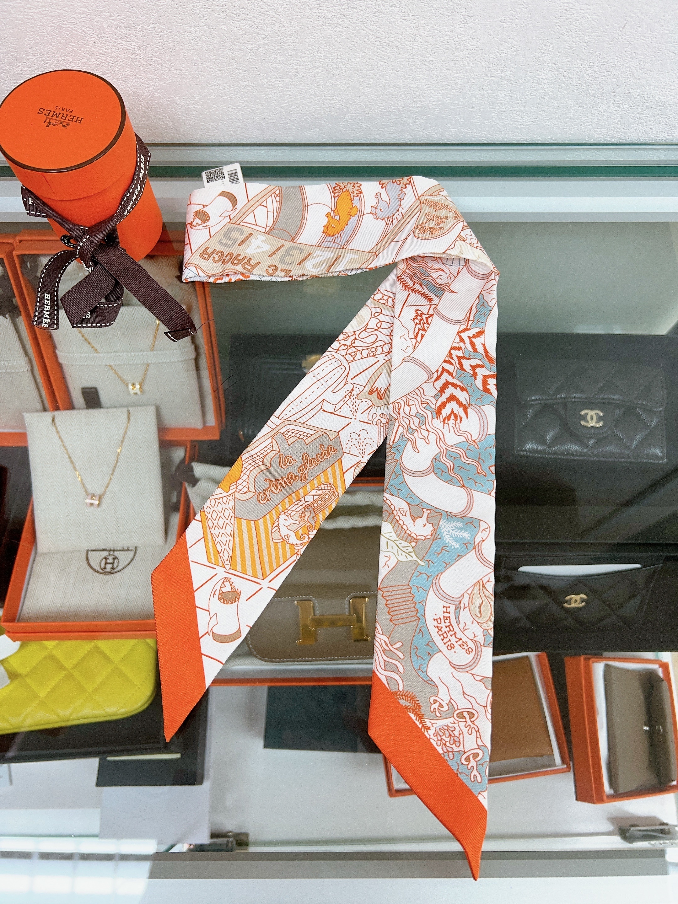 *Unused* Hermes twilly (splash park/ orange)