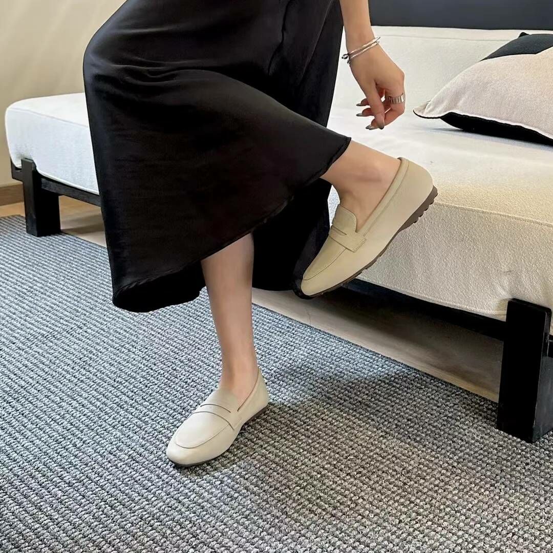 繽紛多彩豆豆鞋