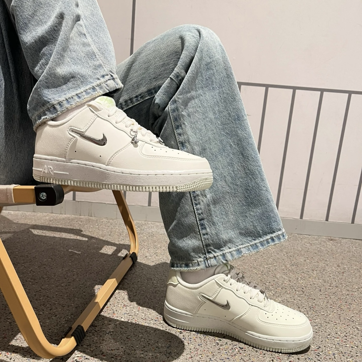 Nike Air Force 1 Low Liquid Metal 小銀勾 米白淺綠 女鞋FN8540-100