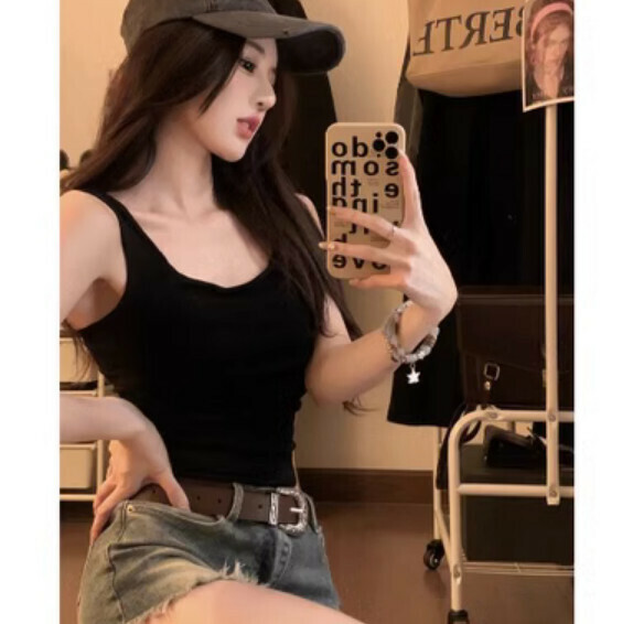 Summer Beauty Strap Padded Vest (Black) [One Size]