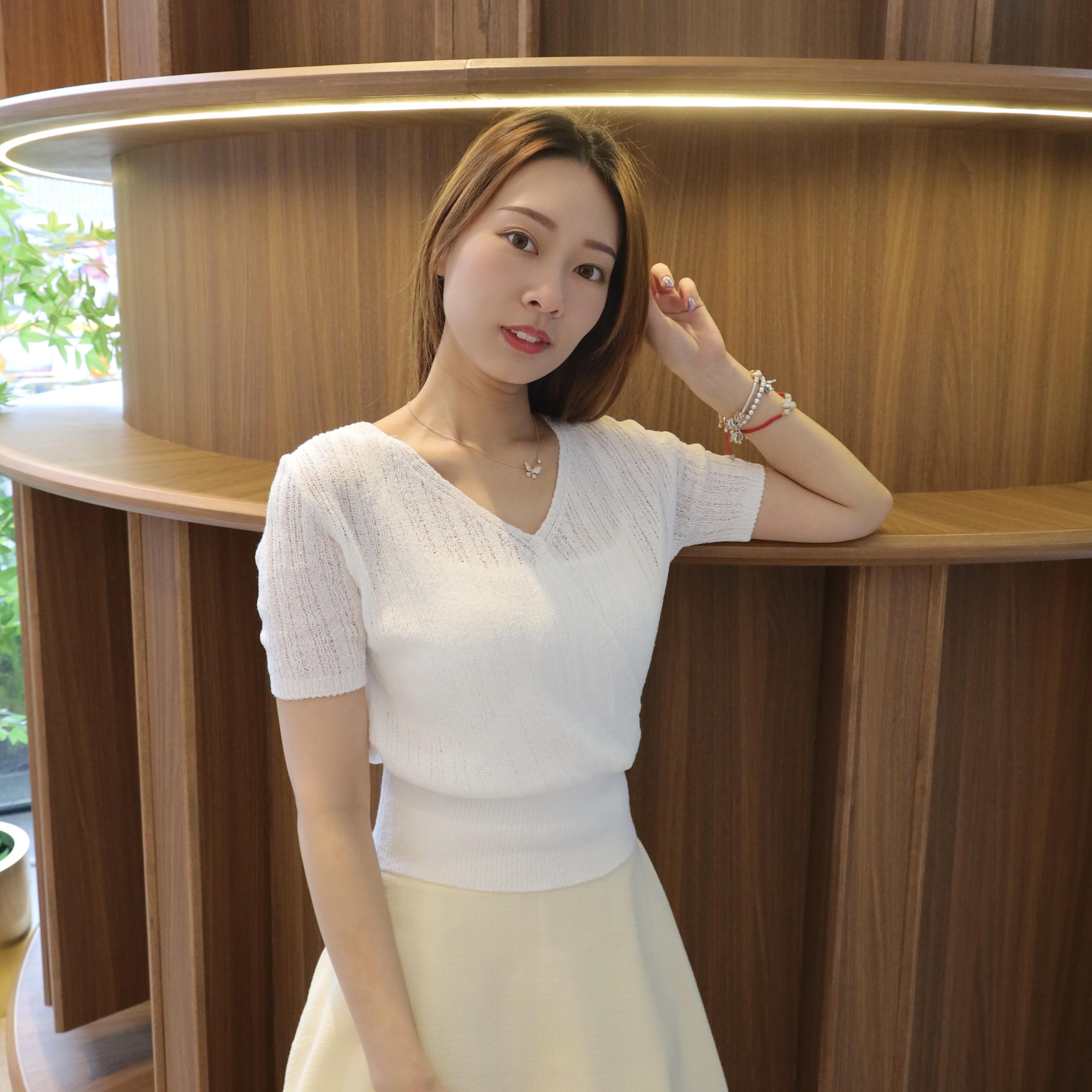 ||TOP491|| BASIC夏日薄中袖直紋v領TOp