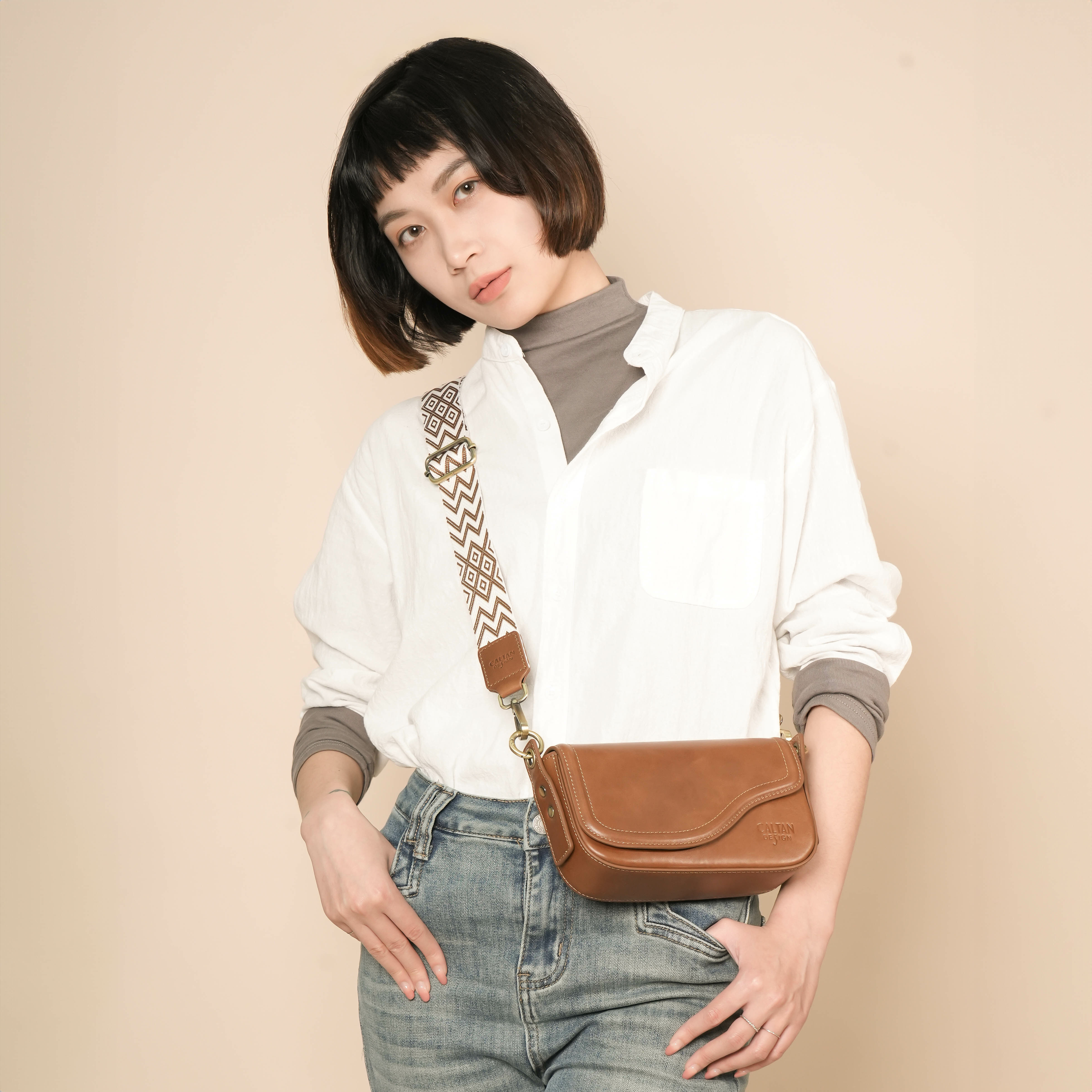 造型掀蓋式長方形真皮小包-ht(234053ht)