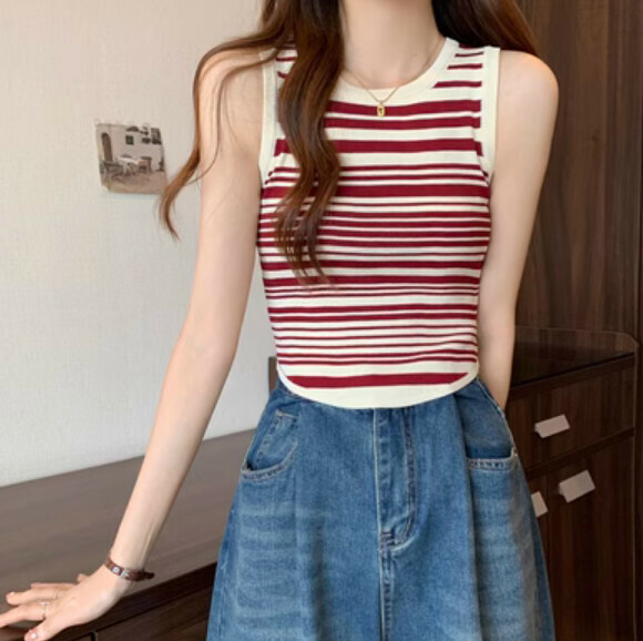Knitted striped vest (red) [Size: S-XL] [Contact customer service to confirm the shipping size after placing an order]