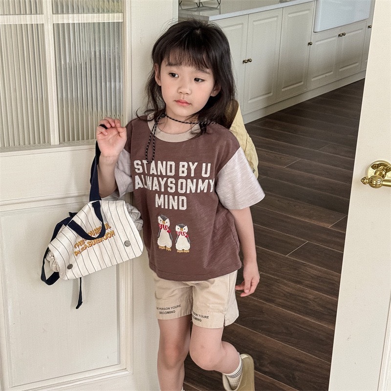 企鵝拼色袖上衣