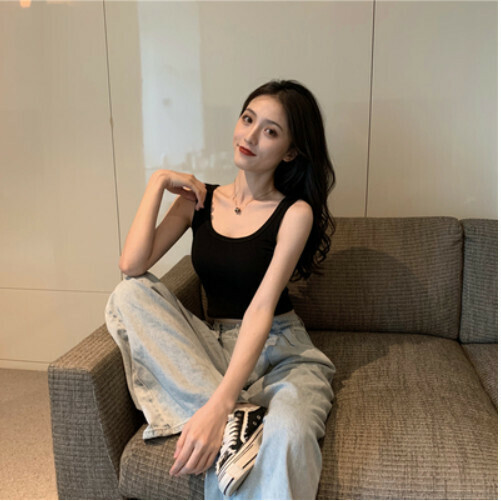 Small Camisole U-Neck Sport Cropped Underwear Bottom Sleeveless T-Shirt Top Tide (Black) [Size: One Size]