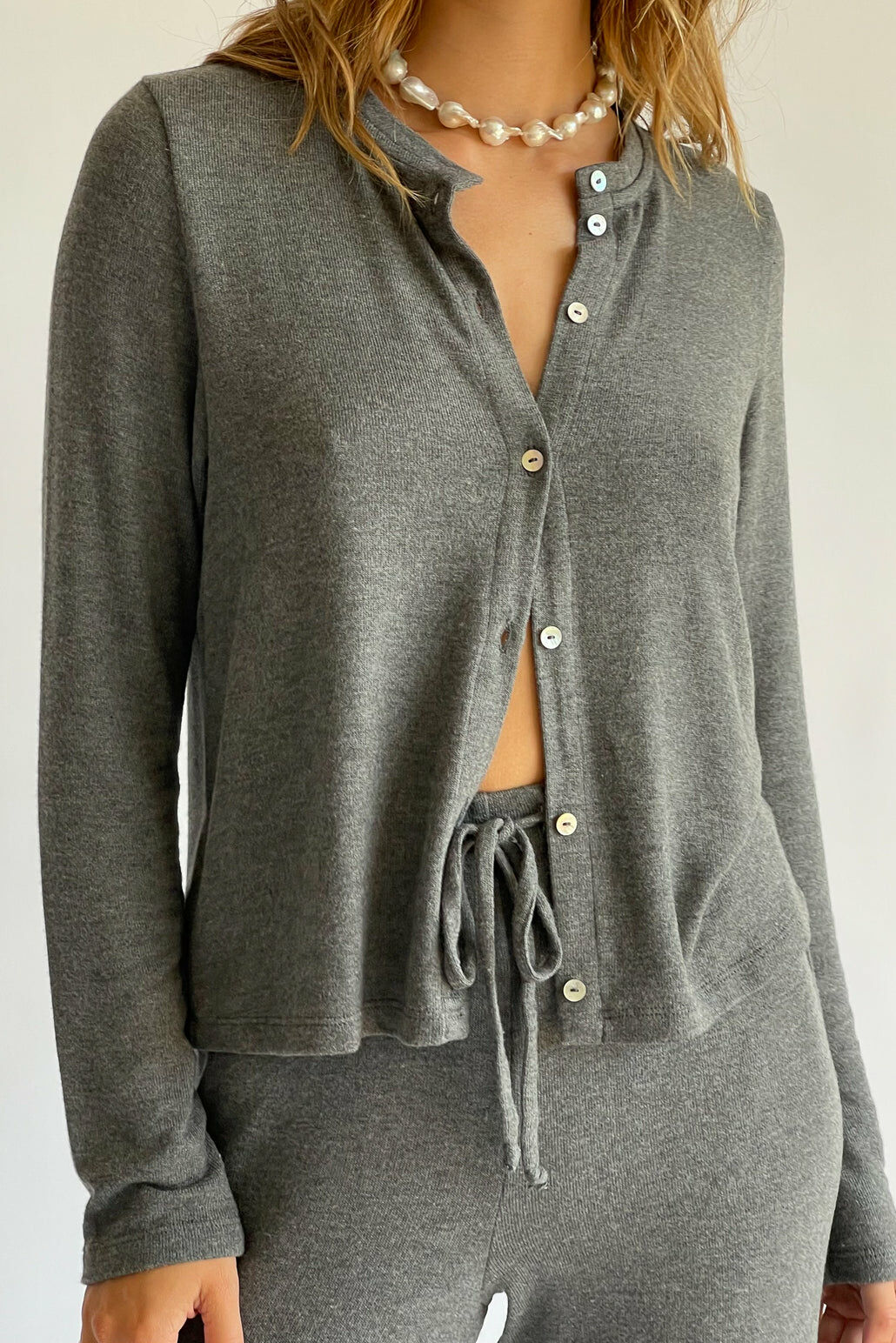 Sweater Cardi 灰色針織外套