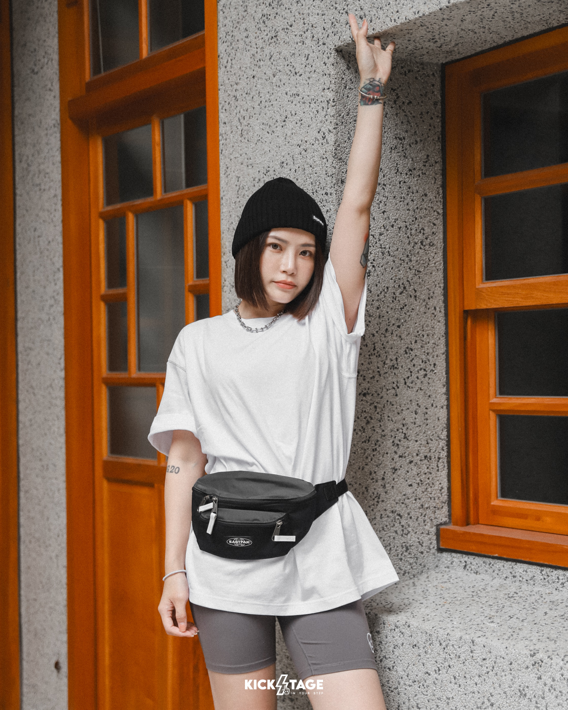 [特價售出無退換]  EASTPAK SHOULDER FANNY PACK 五色 3L 輕巧 雙夾層 斜背包 腰包【4761】【4771】25SALE