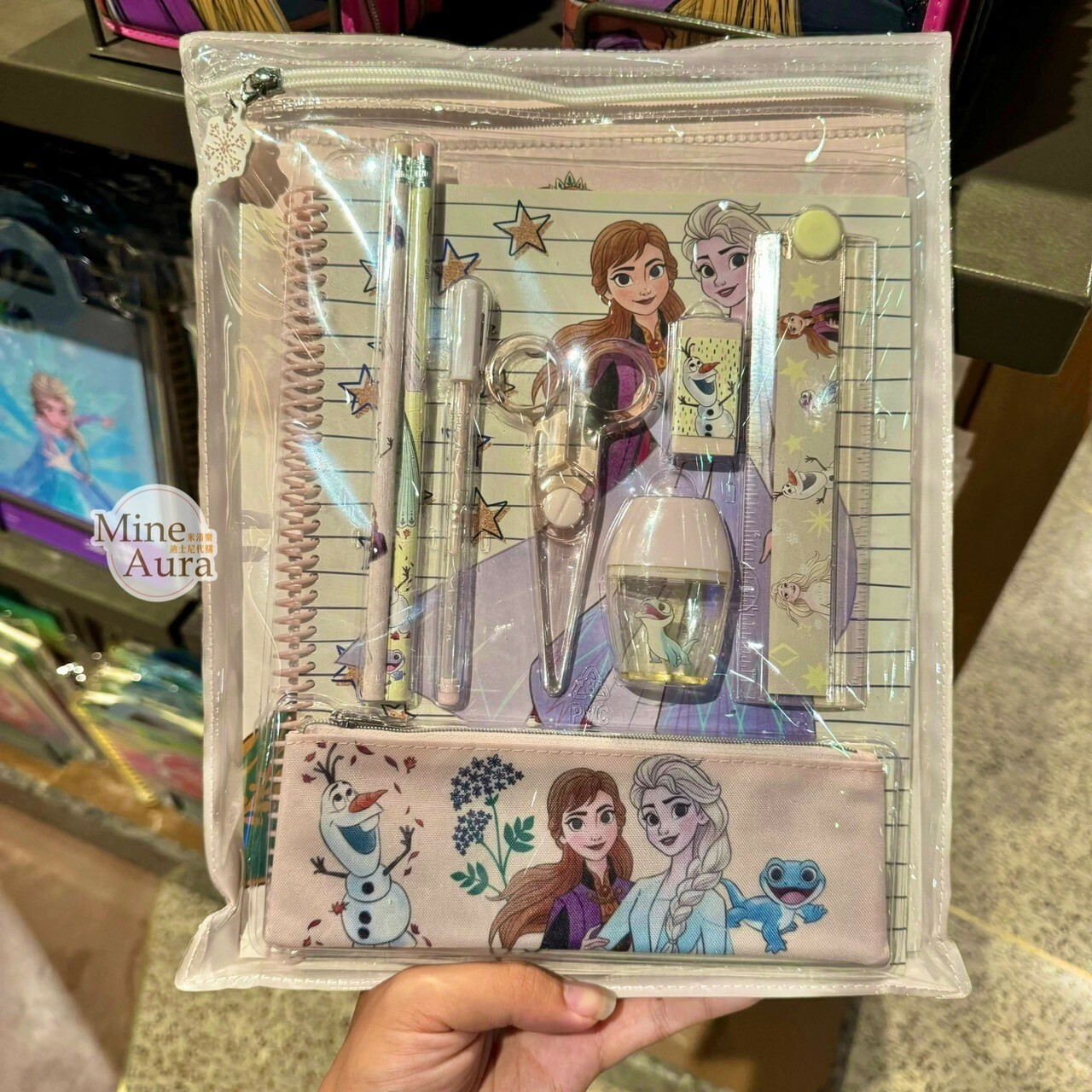 艾莎 Elsa 安娜Anna 文具包 文具組 冰雪奇緣 Frozen -上海迪士尼樂園