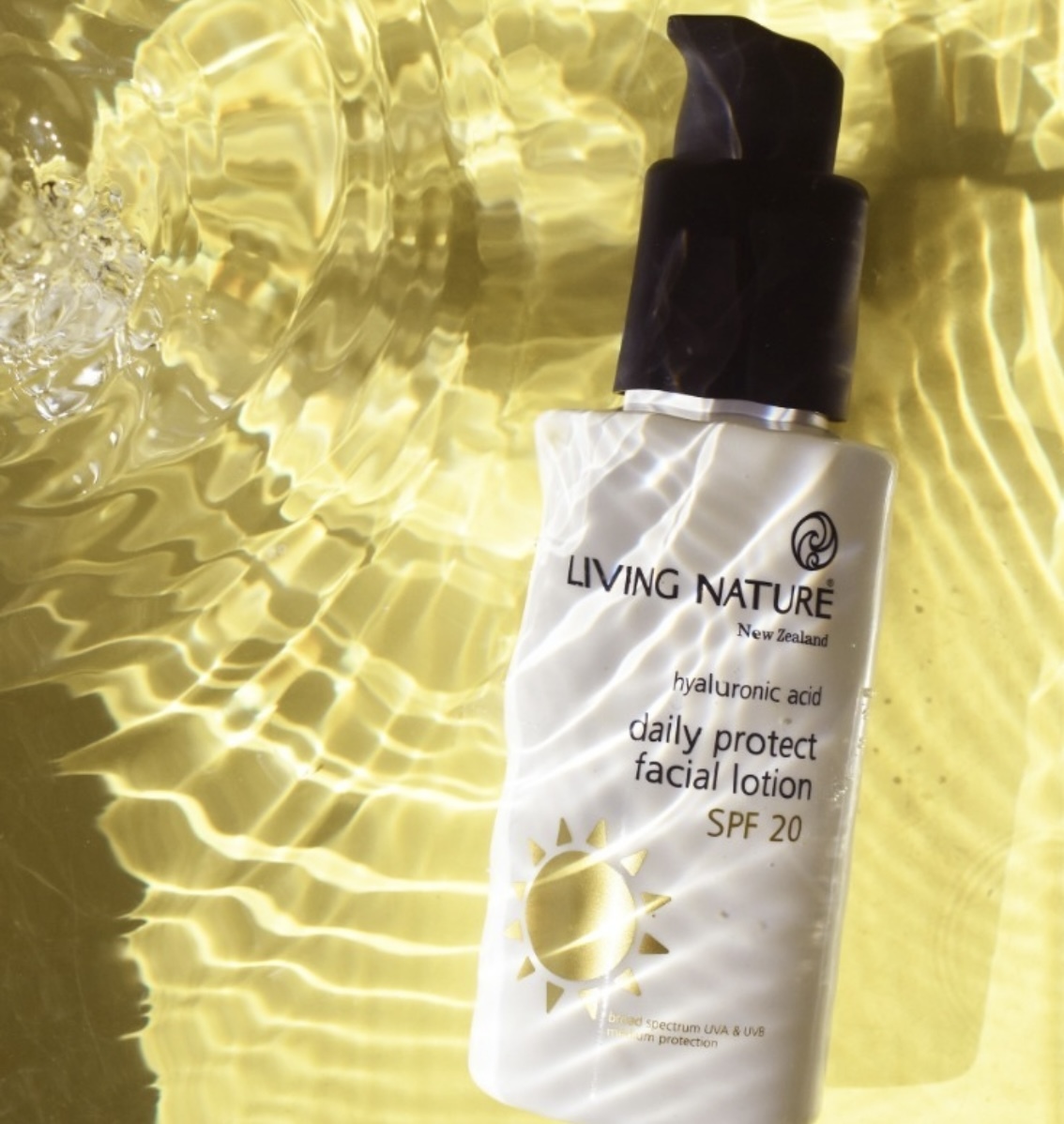 Living Nature 有機透明質酸抗皺防曬面霜 SFP20 60ml