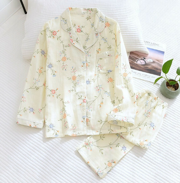 Long-sleeved cotton gauze pajamas (SXL pale yellow flowers) [M-XL size] [Contact customer service to confirm the shipping size after placing an order]