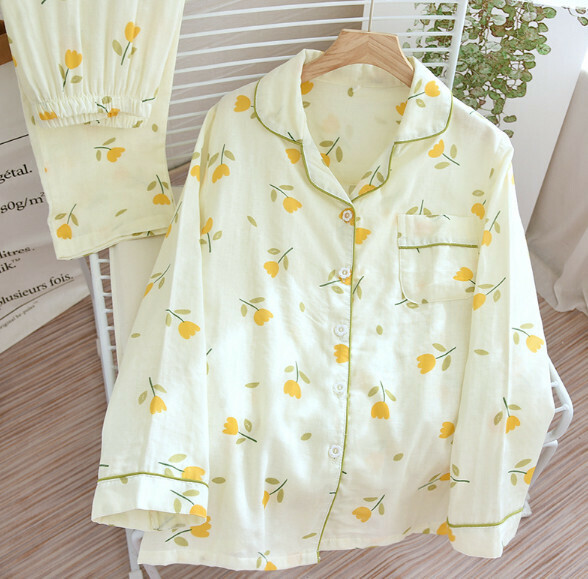 Long-sleeved cotton gauze pajamas (ZHY light yellow tulips) [M-XL size] [Contact customer service to confirm the shipping size after placing an order]
