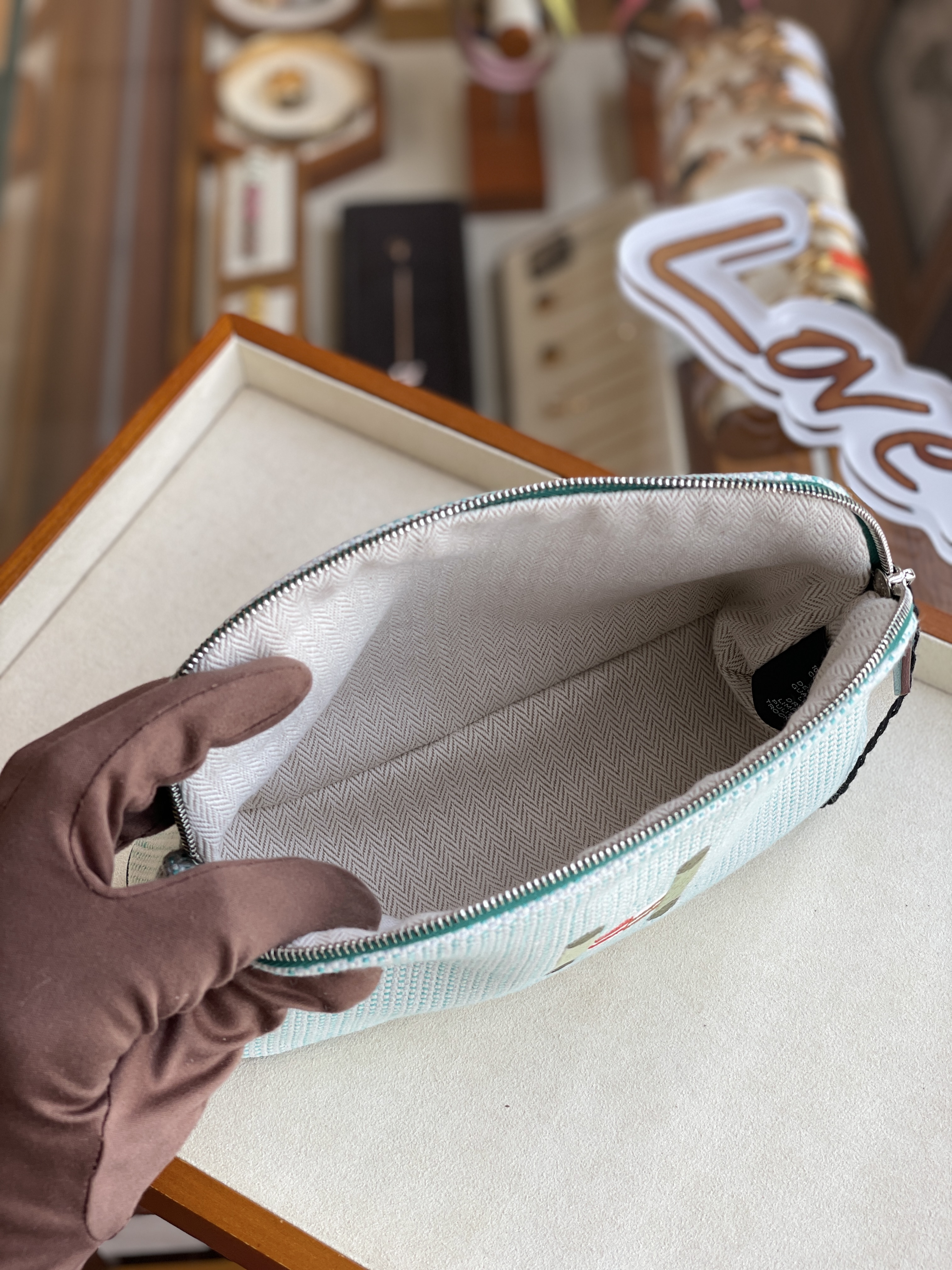 遊び心の三連H♪【HERMES】Bolide CrazyH ミニポーチ 可愛らしくて上品】HERMES Bolide Crazy H case， mini model ポーチ