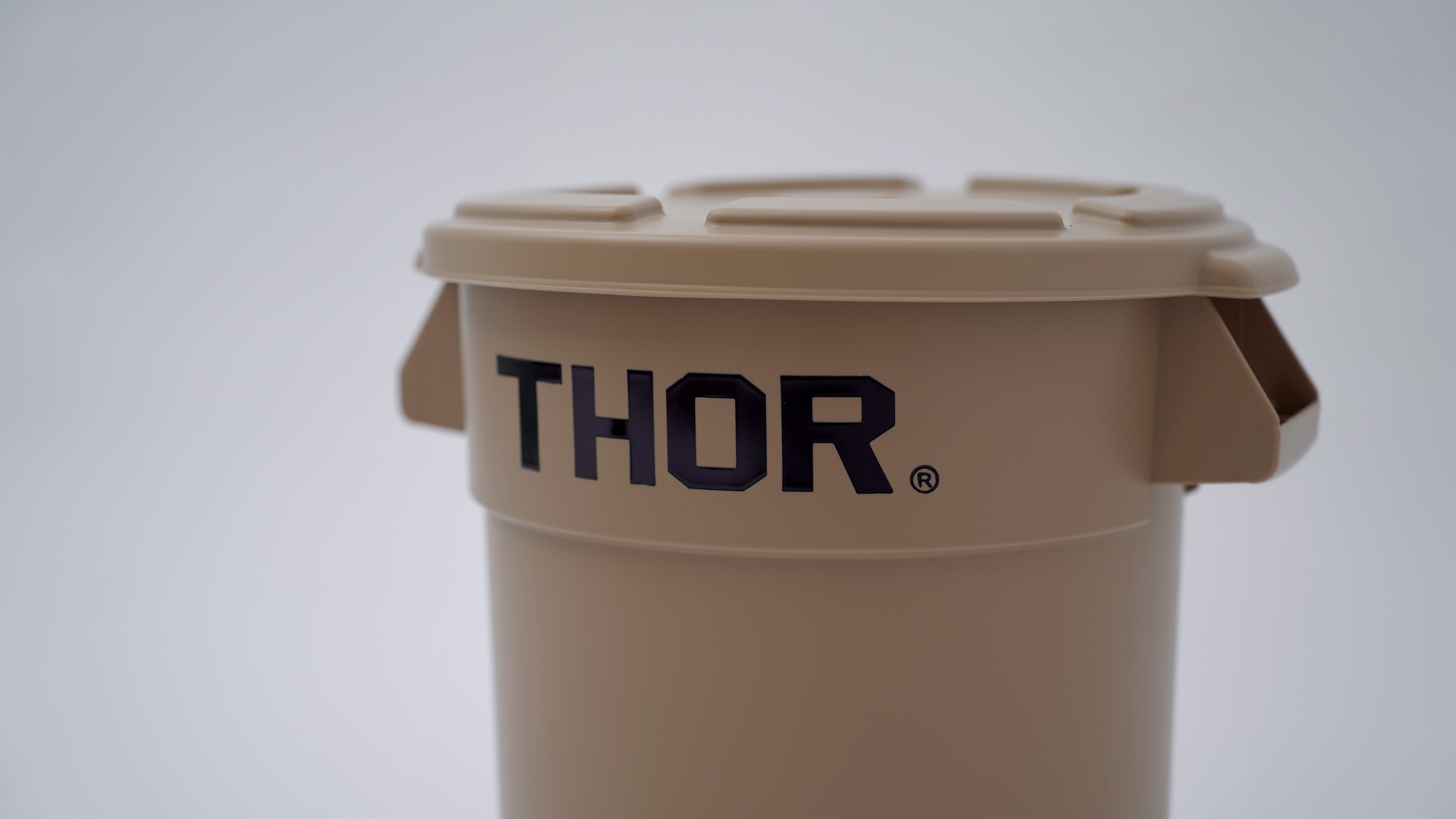 小物 NEIGHBORHOOD THOR ROUND-CONTAINER 12L NEIGHBORHOOD - Thor SRL Round Container 12L | HBX - Globally