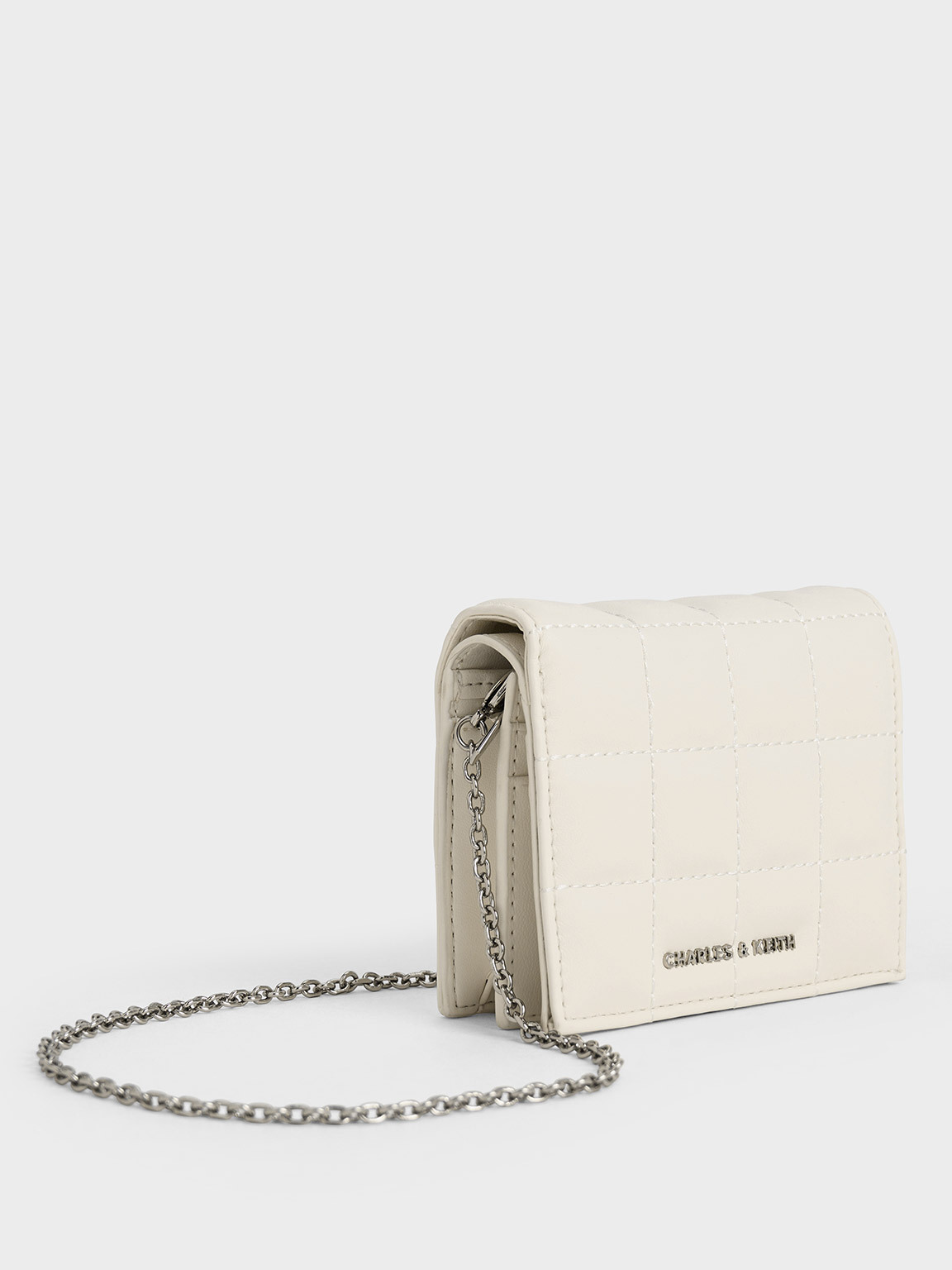 Cassia 方塊絎縫短夾| CHARLES & KEITH