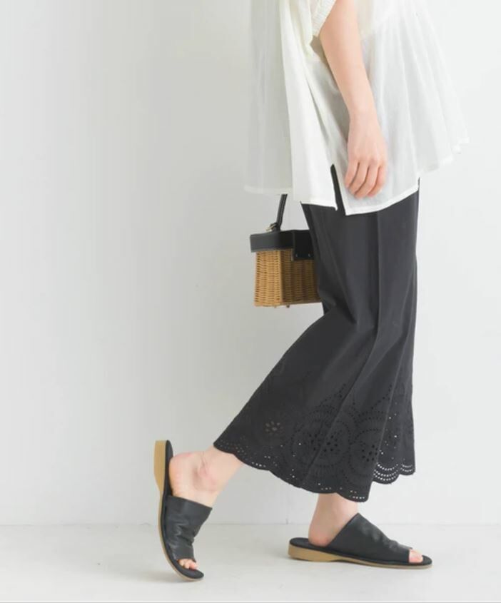 {Special Price} 刺繡扇形蕾絲七分褲子 (三色入) 【日本直送】