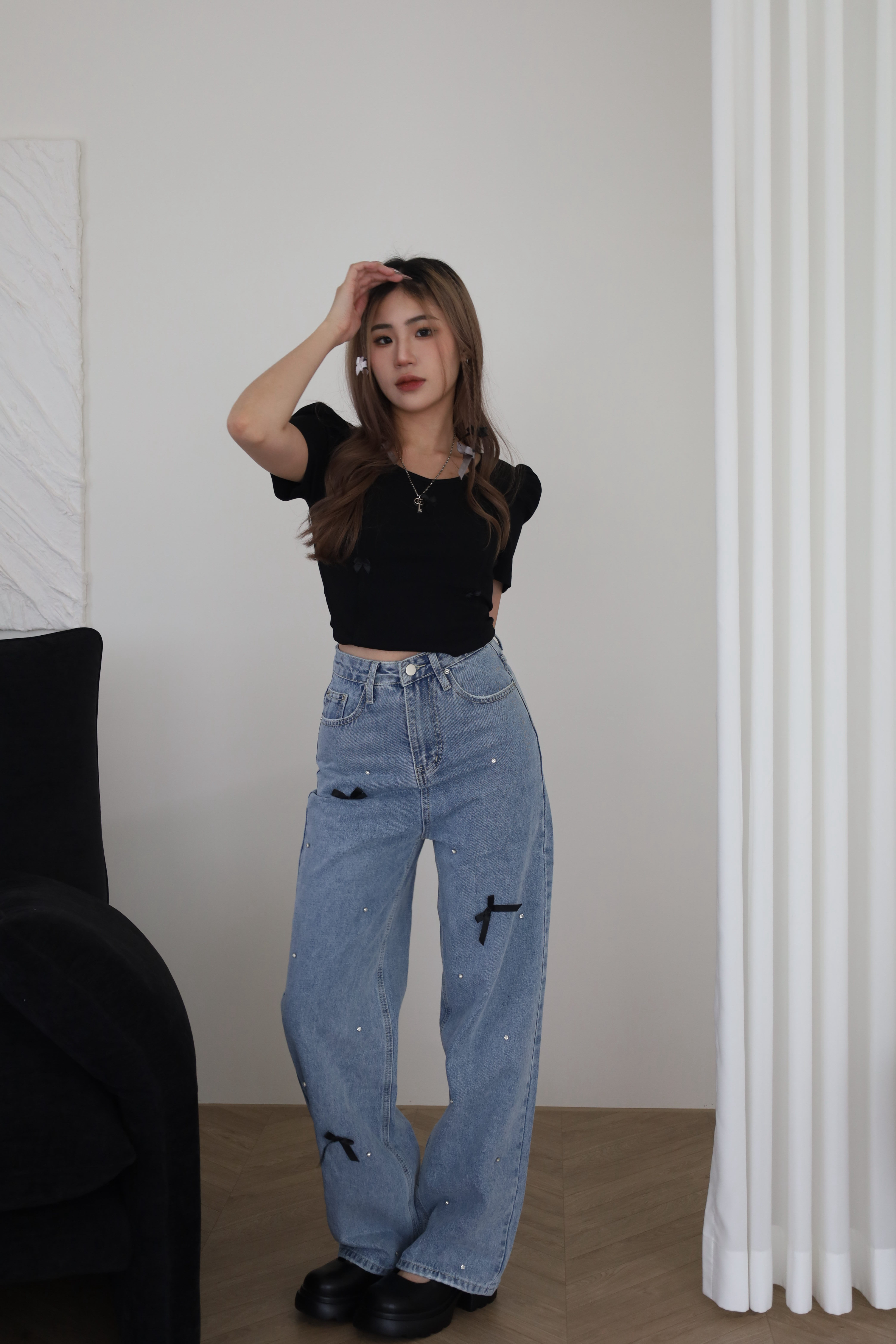 [ Ananas自訂款✨] 水鑽蝴蝶結直筒牛仔褲