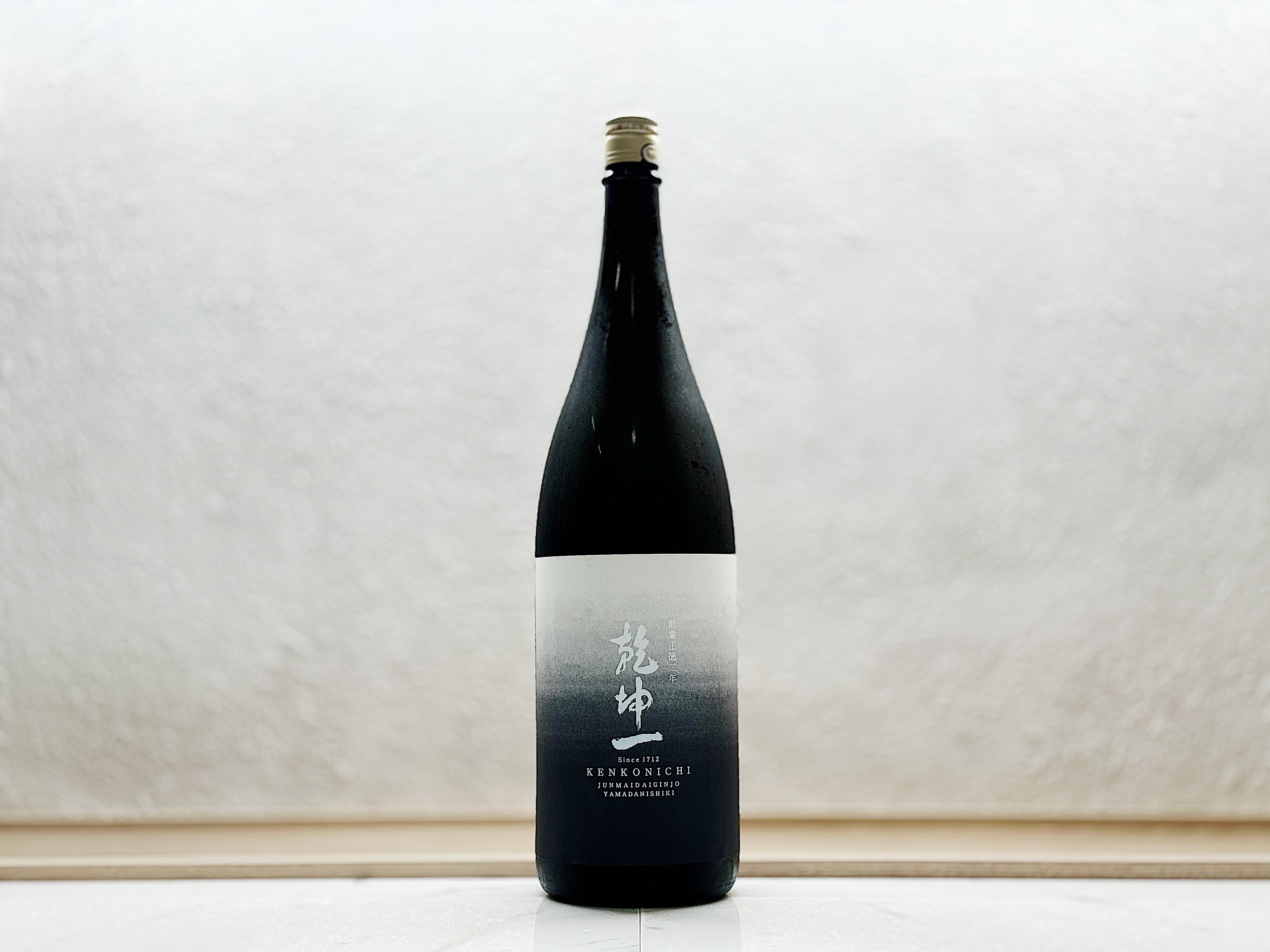 乾坤一 純米大吟釀 山田錦 黑 1800ml