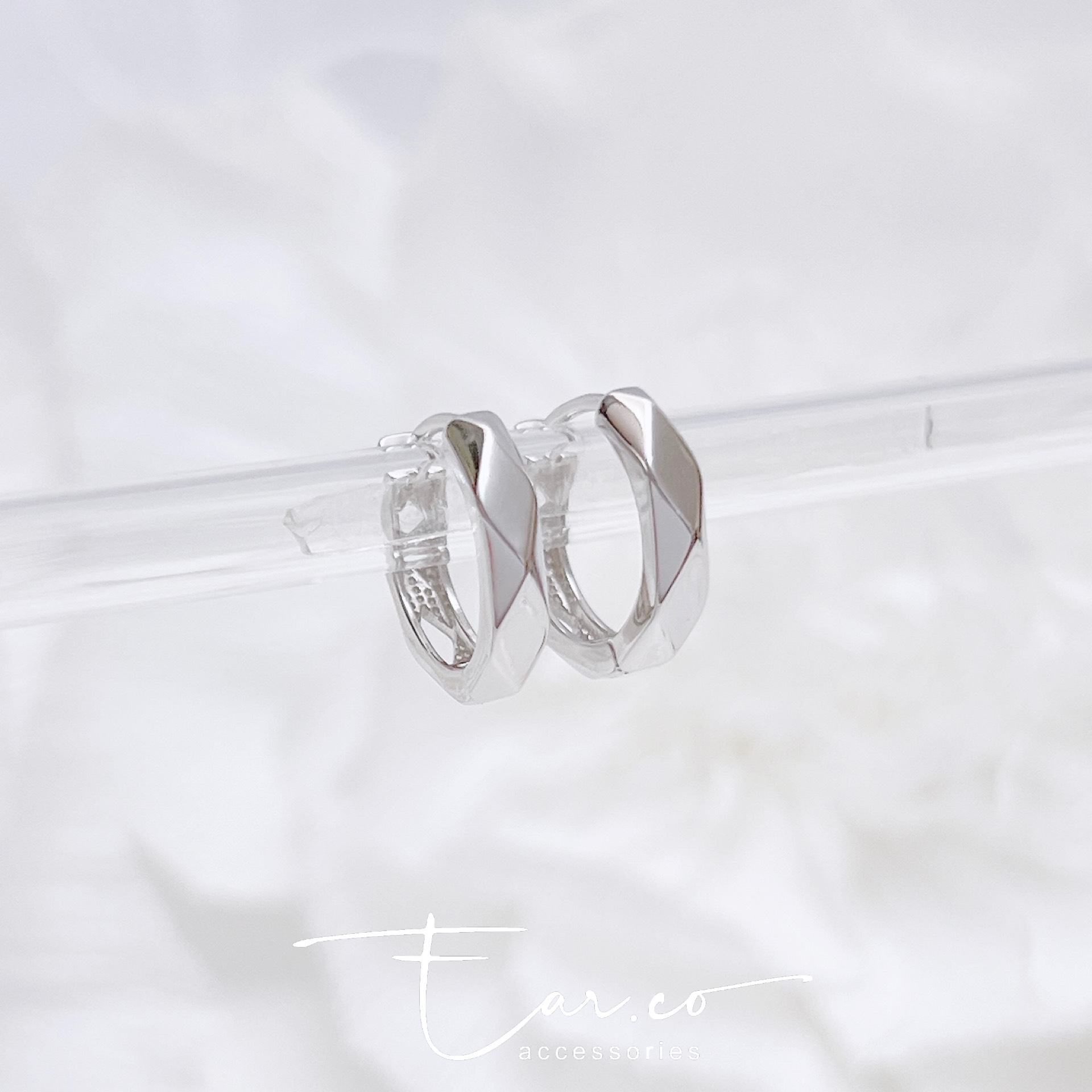 幾何菱格光面純銀小耳圈 [睡覺不用脫! ] #A1059