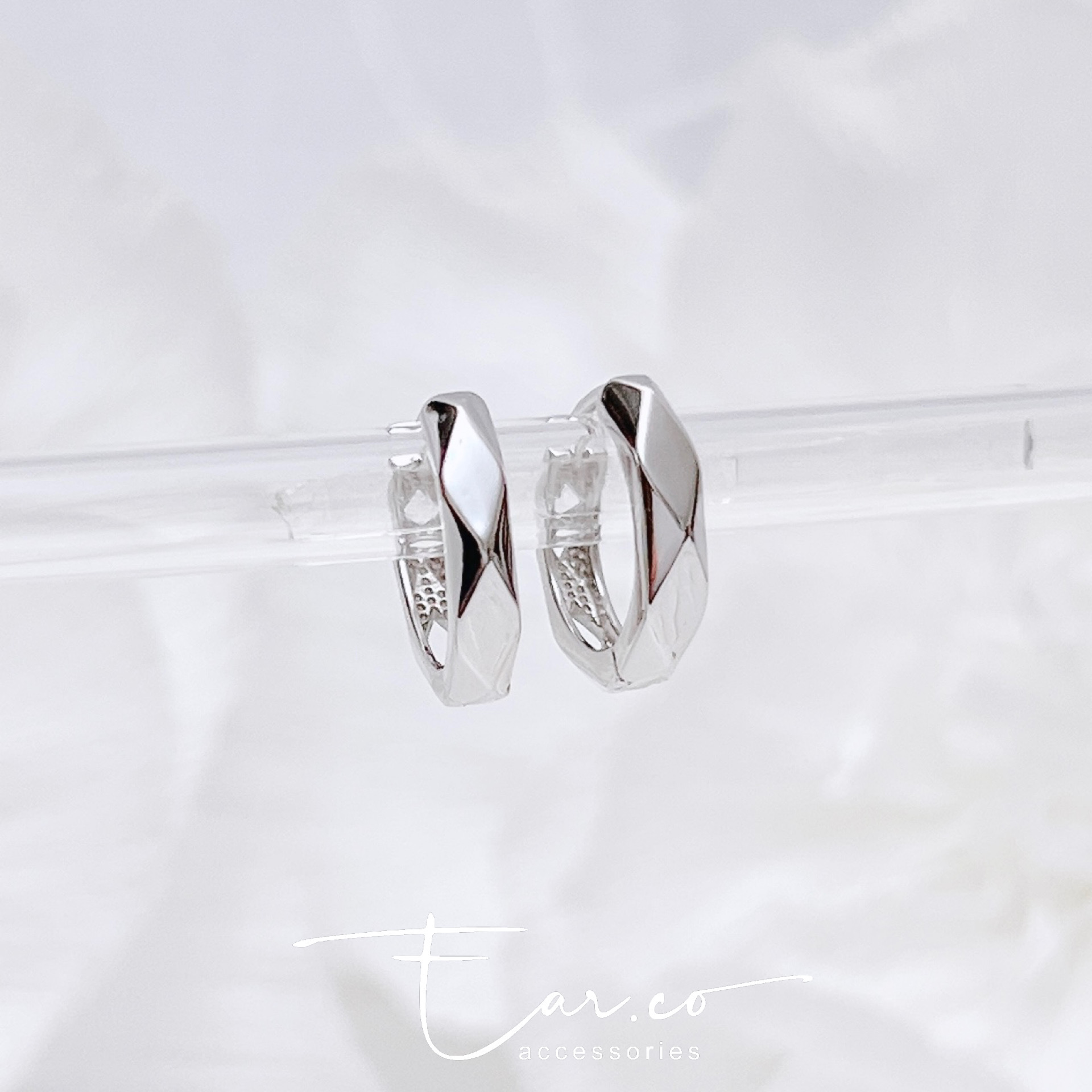 幾何菱格光面純銀小耳圈 [睡覺不用脫! ] #A1059