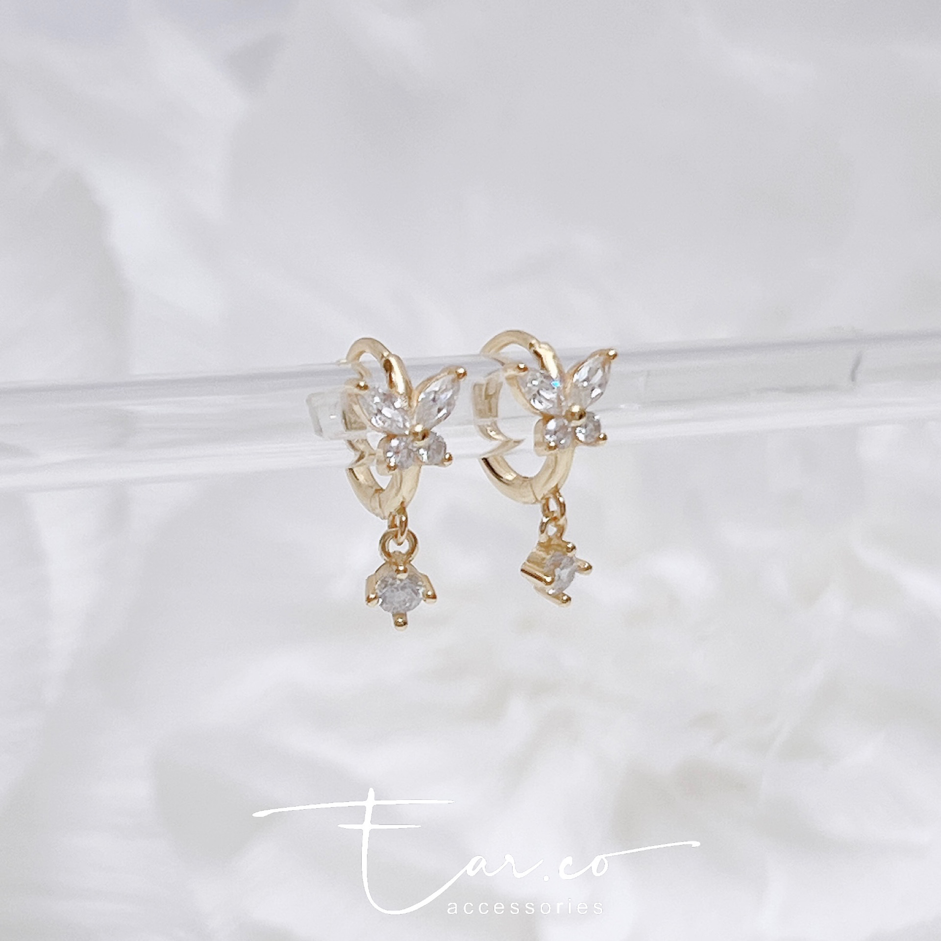 垂釣閃石小蝴蝶純銀小耳圈 [睡覺不用脫! ] #A917